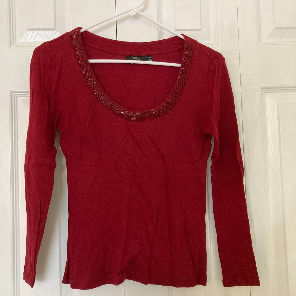 Red Apt. 9 Beaded Neckline Lightweight Sweater XS